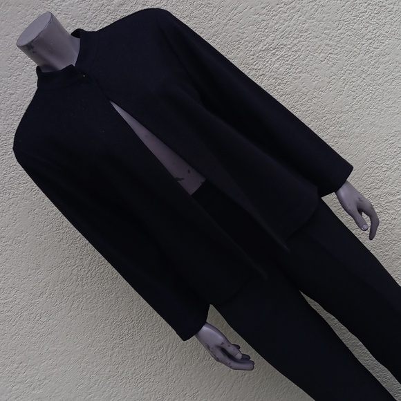 EILEEN FISHER (USA) LADIES PURE WOOL BLACK (1) BUTTON CLOSURE SWEATER-JACKET - Picture 13 of 17